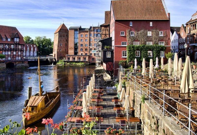 germany_hamburg_tour_historic_city_of_lueneburg.jpg